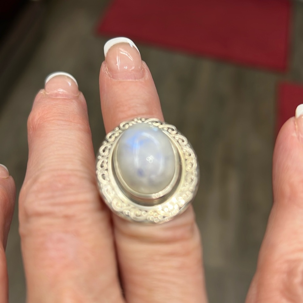 Cabochan rainbow moonstone Ring size 6 - Picture 4 of 8